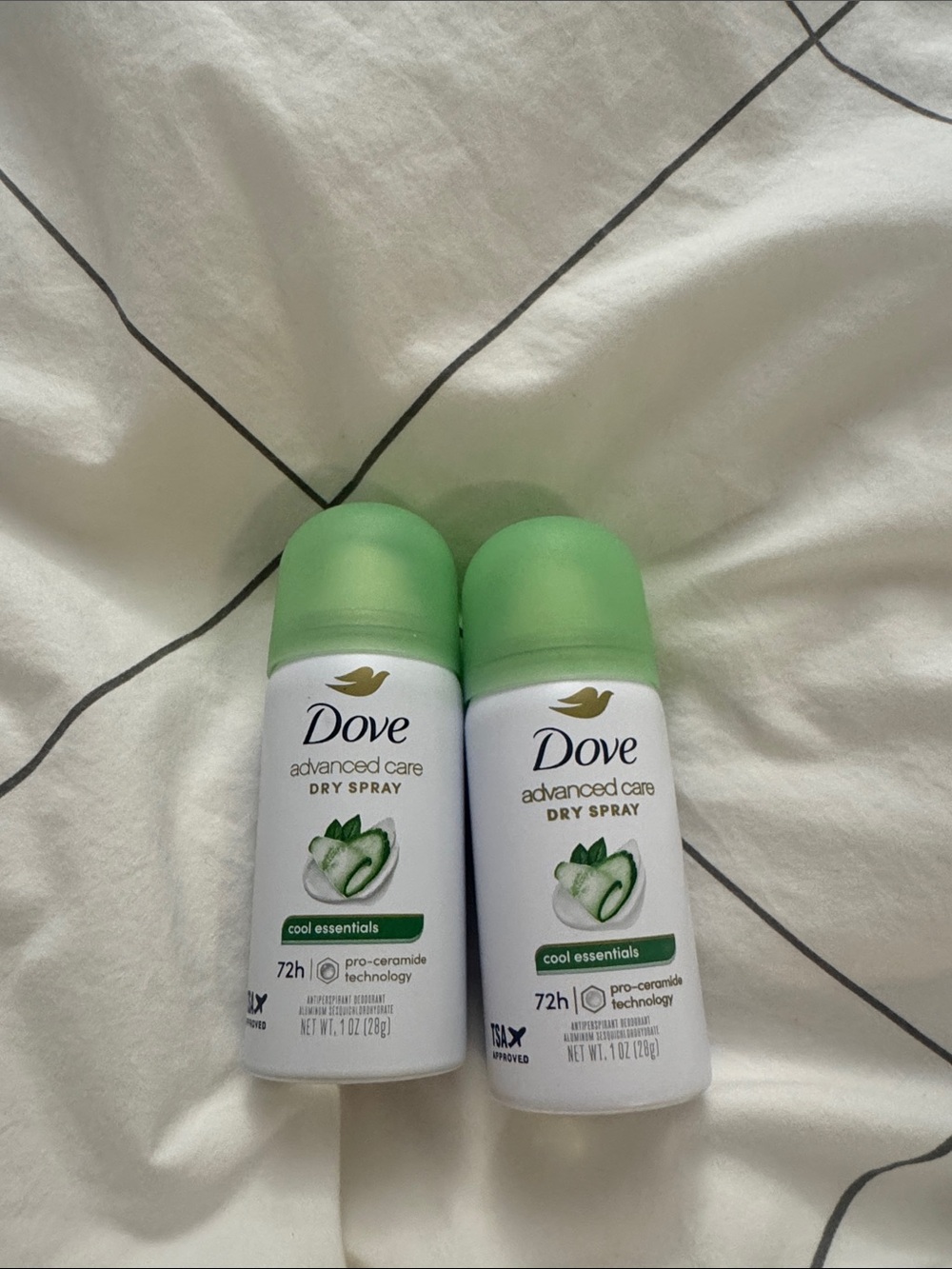 Dove Advanced Care Dry Spray - Cool Essentials (Green/White)